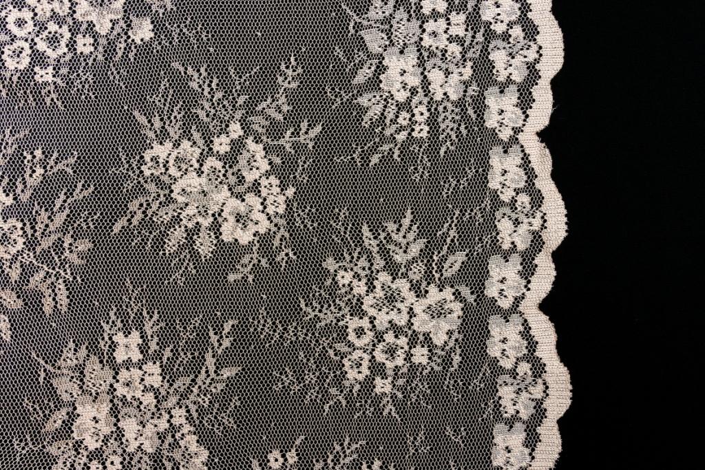 19210044 ���� � ��������, 290 ��
